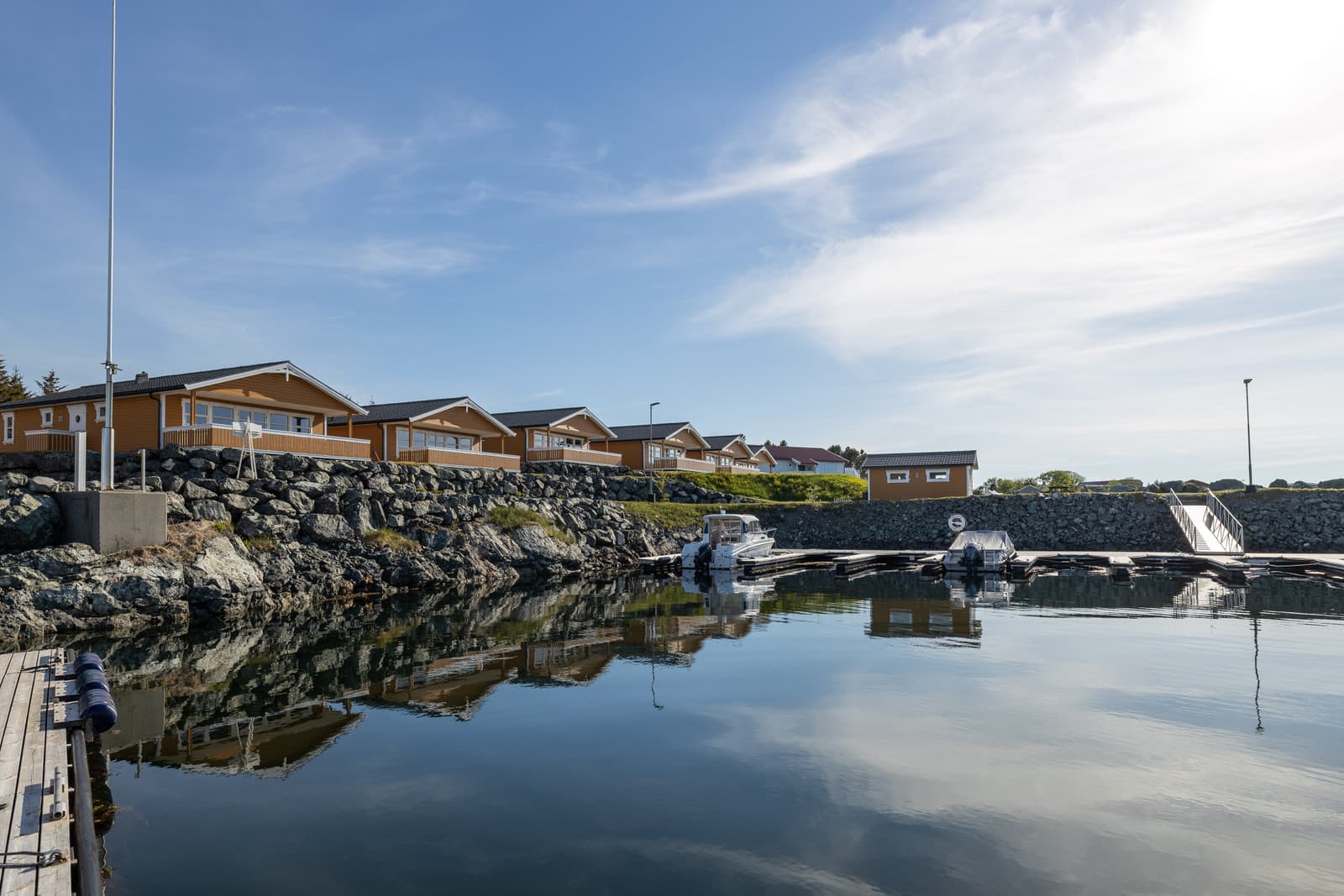 Sløyebod ved sjøen i Sjøparken Garten
